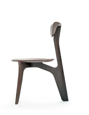 Fluito Chair, by František Tóth