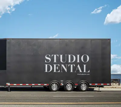 Studio Dental, de Montalba Architects