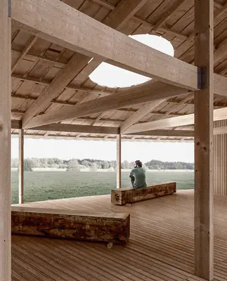 Enclosures, de Linnéa Holmberg, Maria Torrent y Karl Zetterholm